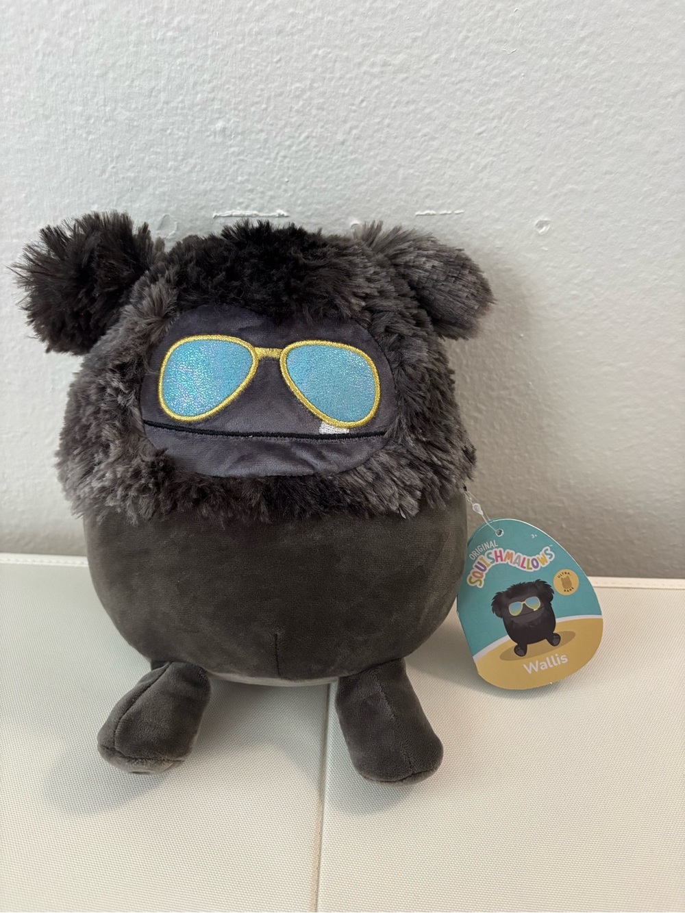 Squishmallow Wallis 8in